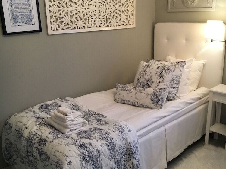 חדר סופריור יחיד, Karstorp Säteri – Hotell Och Konferens