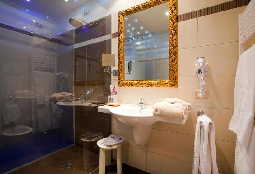 סוויטה, Parc Hotel Du Lac