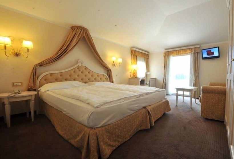 סוויטת ג'וניור, Parc Hotel Du Lac