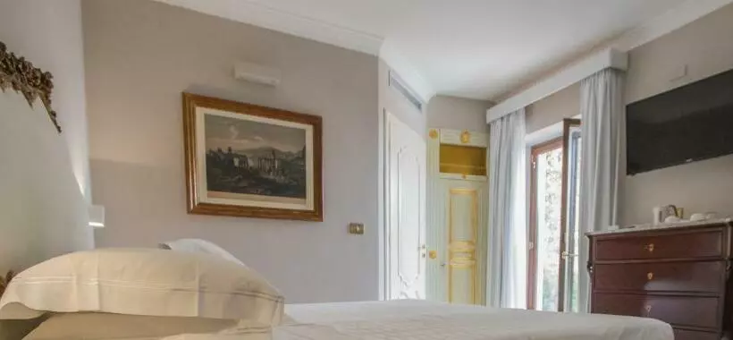 クラシックルーム, Villa Taormina