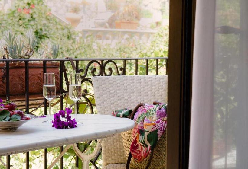 Полулюкс, Villa Taormina