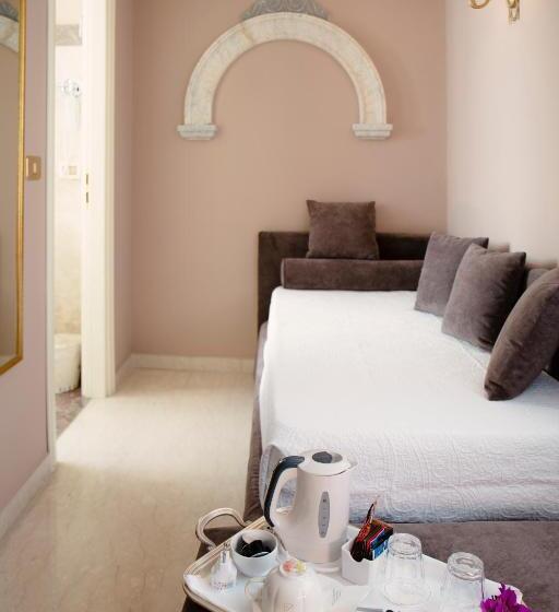 Полулюкс, Villa Taormina