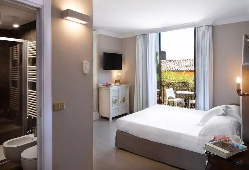 スーペリアールーム, Villa Taormina