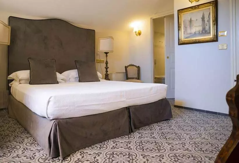 スーペリアールーム, Villa Taormina