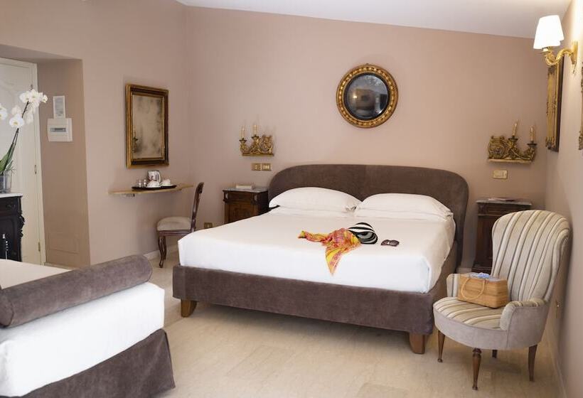 Полулюкс, Villa Taormina