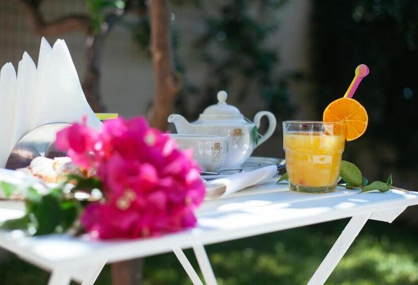 Полулюкс, Villa Taormina