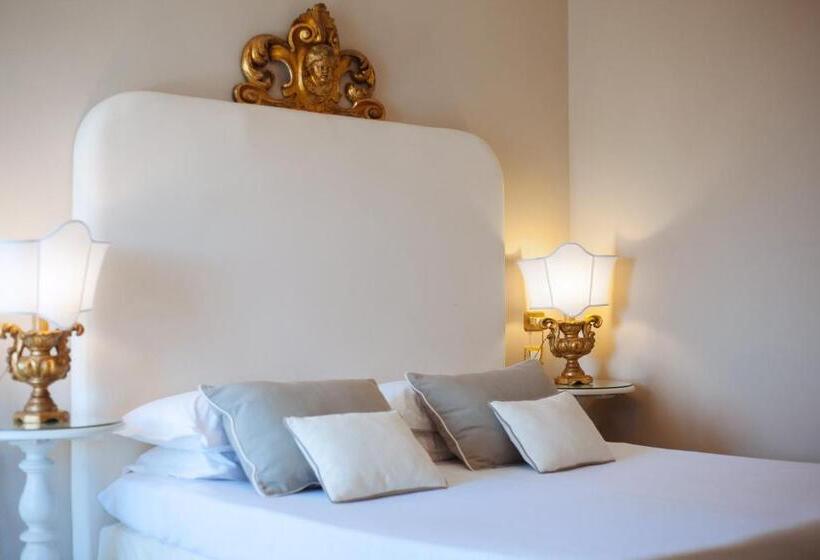 Полулюкс, Villa Taormina