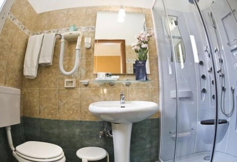 스탠다드 트리플 룸, Albergo Hotel Verdi