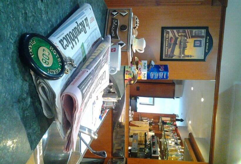 4인용 스탠다드 룸, Albergo Hotel Verdi