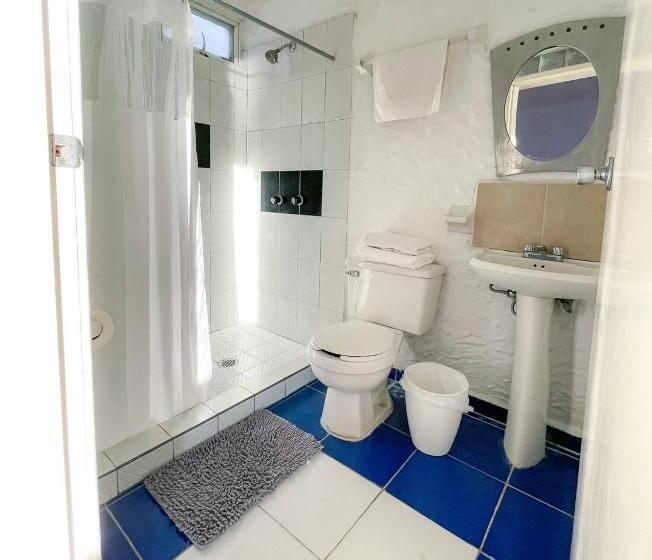 Quarto Triplo Comfort, Allende