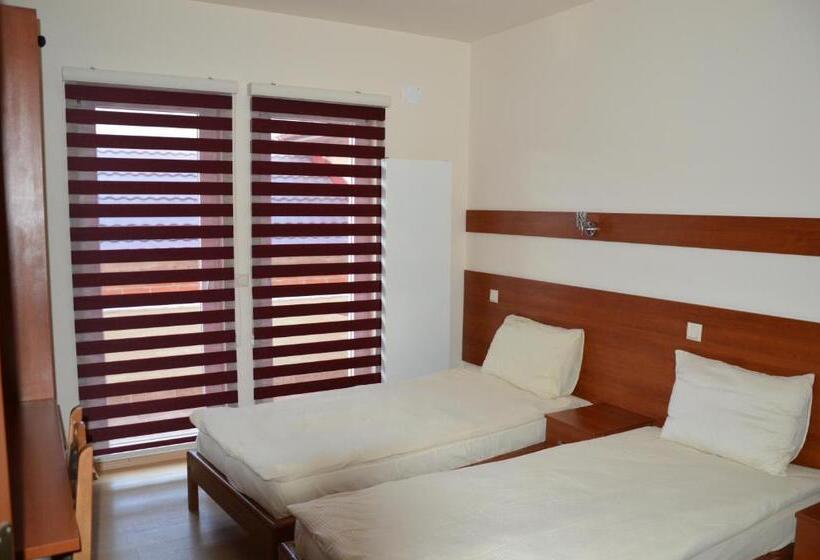 اتاق استاندارد, Arabella