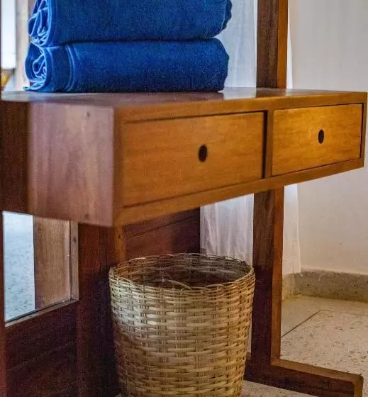 デラックスルーム, Art Hotel Zanzibar