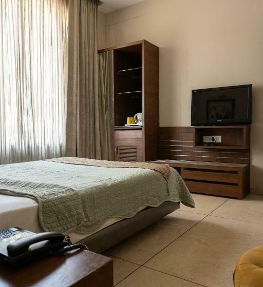 Deluxe Room, Kasauli Regency Stags Not Allowed