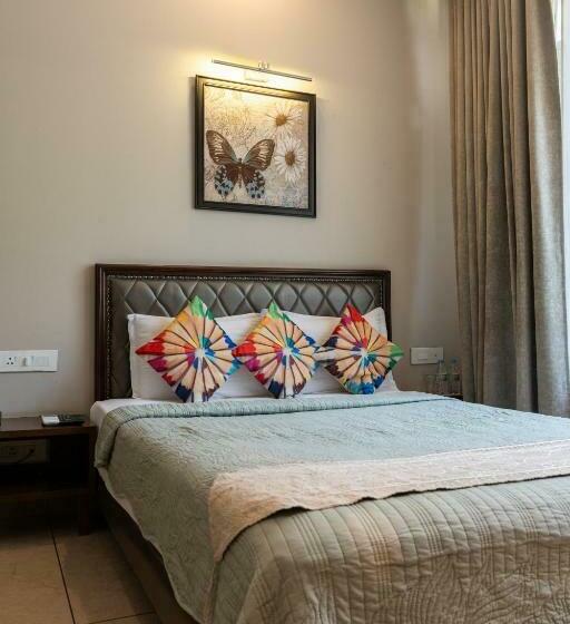 Deluxe Room, Kasauli Regency Stags Not Allowed