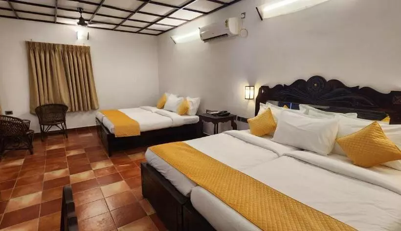 デラックスの４人部屋, Kumarakom Tharavadu   A Heritage Hotel, Kumarakom