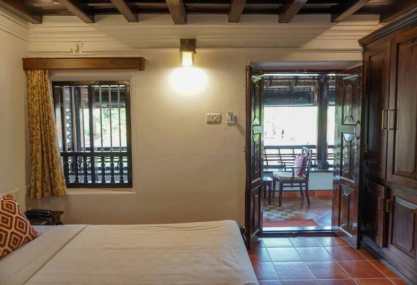 غرفة سوبيريور, Kumarakom Tharavadu   A Heritage Hotel, Kumarakom