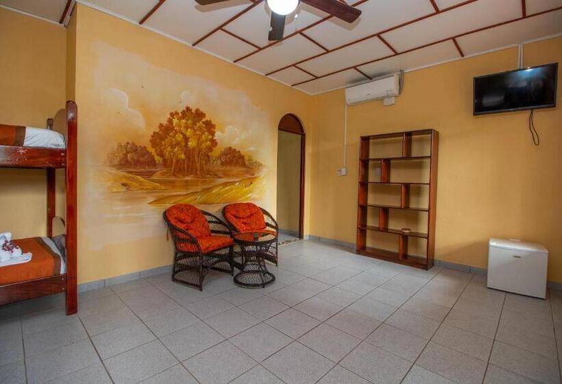 سوییت خانوادگی, La Rosa De America