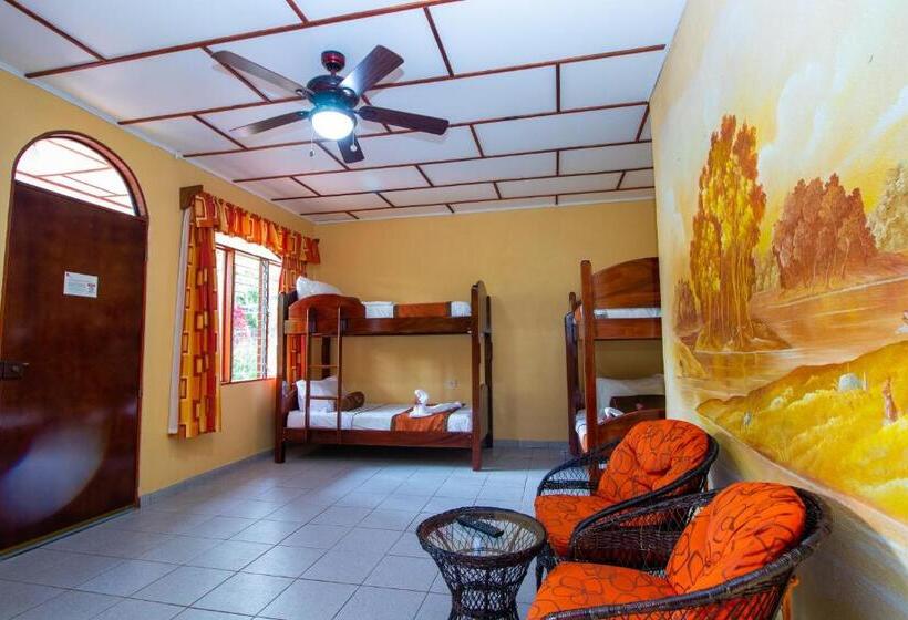 سوییت خانوادگی, La Rosa De America