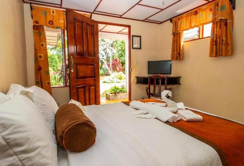 اتاق استاندارد یک نفره, La Rosa De America