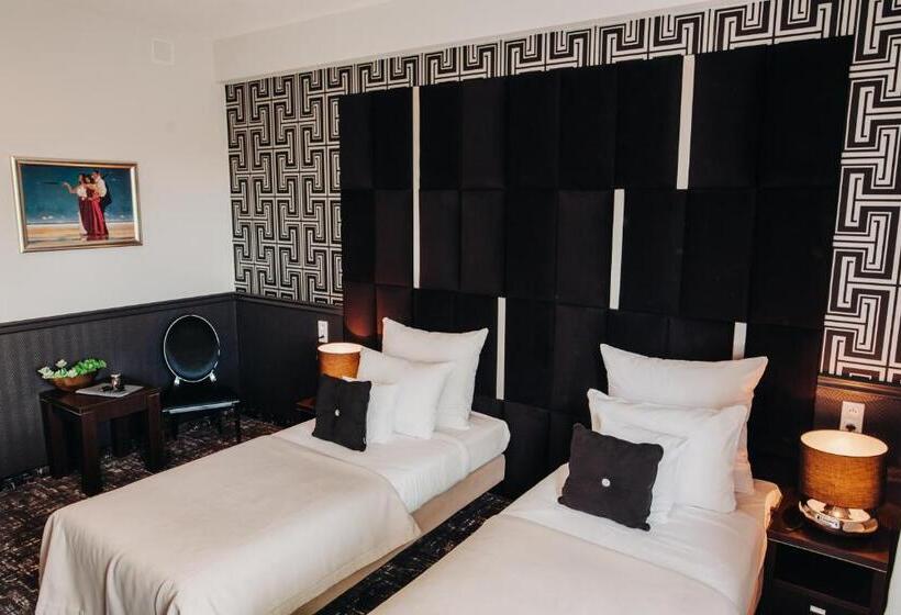 اتاق استاندارد, Luxor