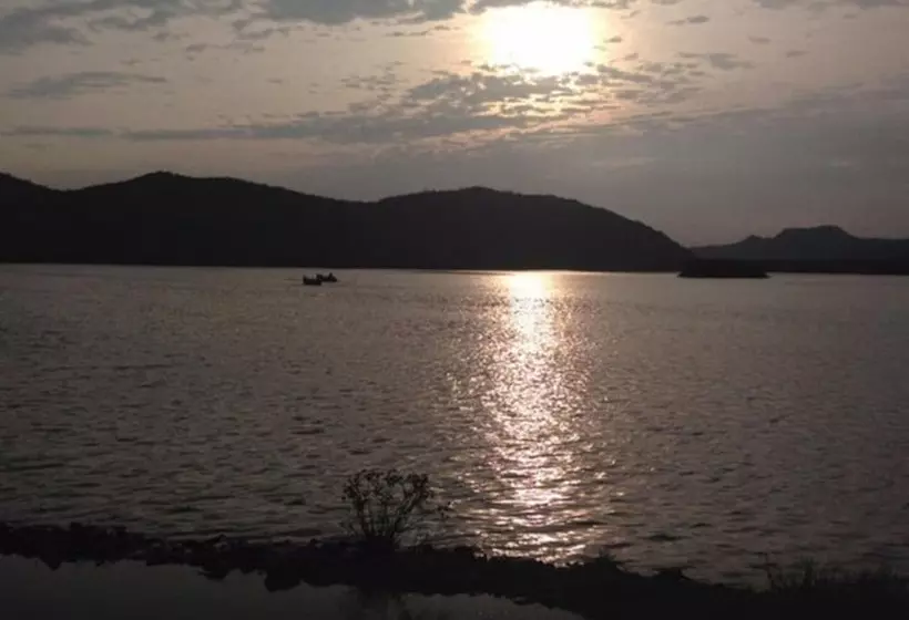 エクゼクティブルーム, Regenta Central Jal Mahal, Jaipur
