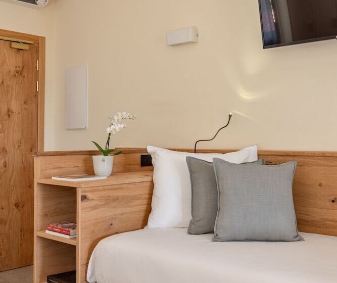 غرفة قياسية رباعية, Sporting Hotel San Felice