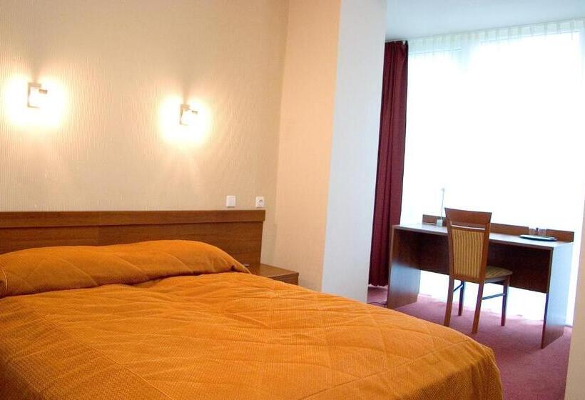 اتاق سوپریور, žuvėdra