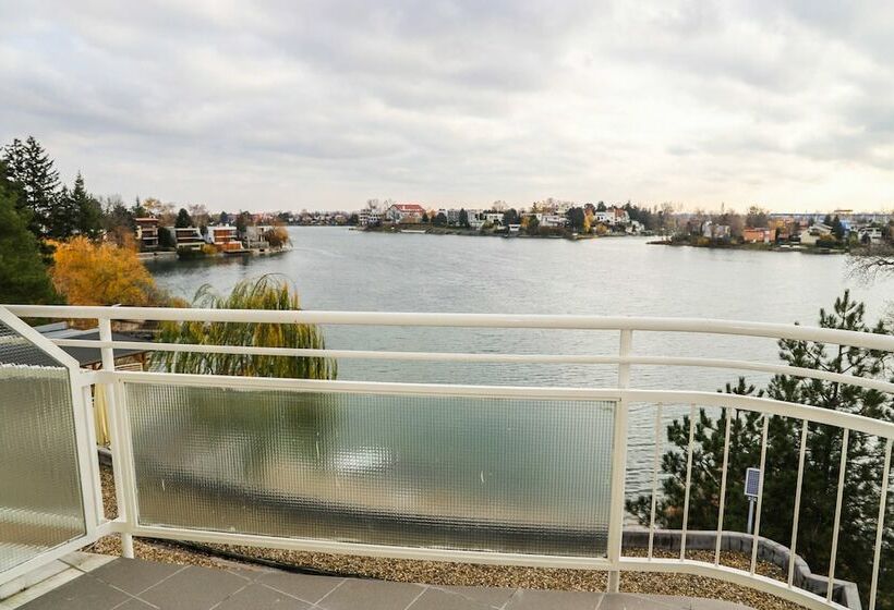 スタンダードルーム, Zatoka