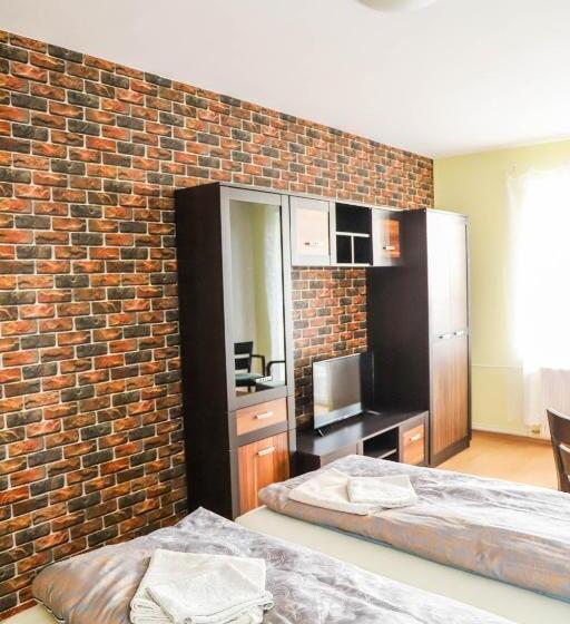 ２ベッドスイートルーム, Zatoka