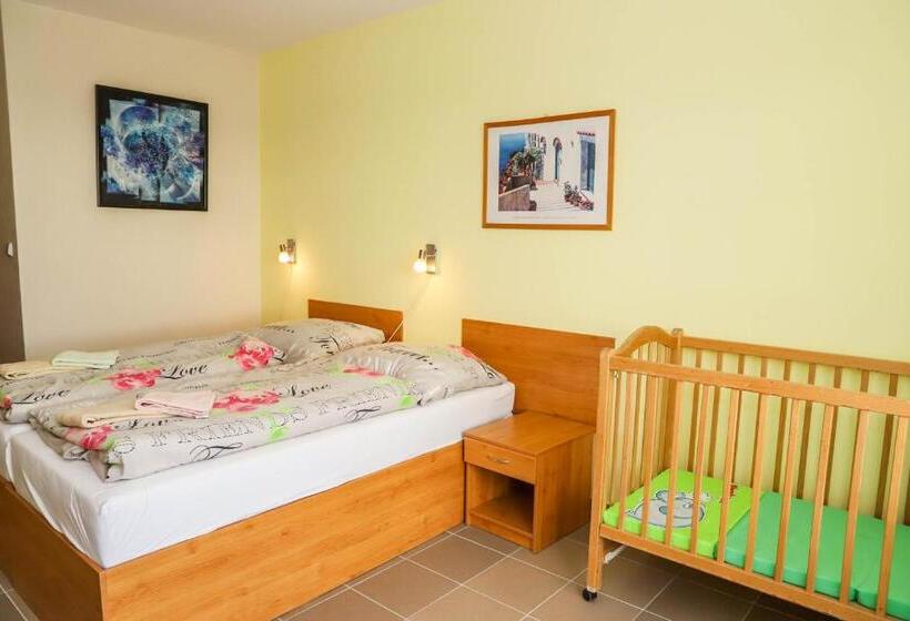 スタンダードルーム, Zatoka