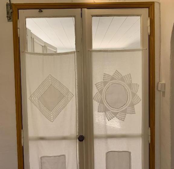 Семейный Номер, Alma Do Paço