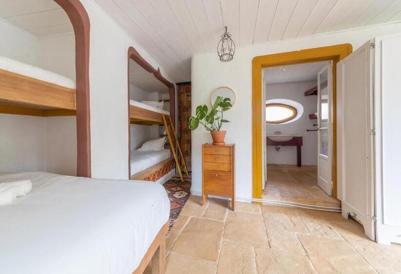 Семейный Номер, Alma Do Paço