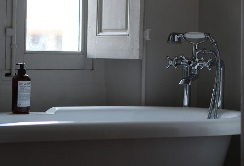 디럭스 룸, Maison Sumiane