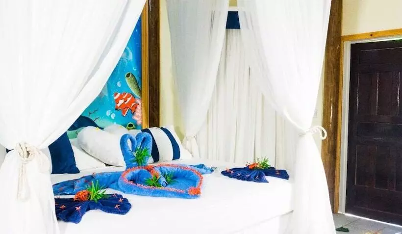 اتاق استاندارد با تخت بزرگ, Fantasy Island Beach Resort And Marina   All Inclusive