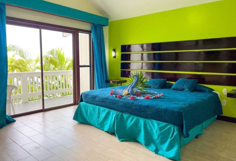 اتاق استاندارد با تخت بزرگ, Fantasy Island Beach Resort And Marina All Inclusive