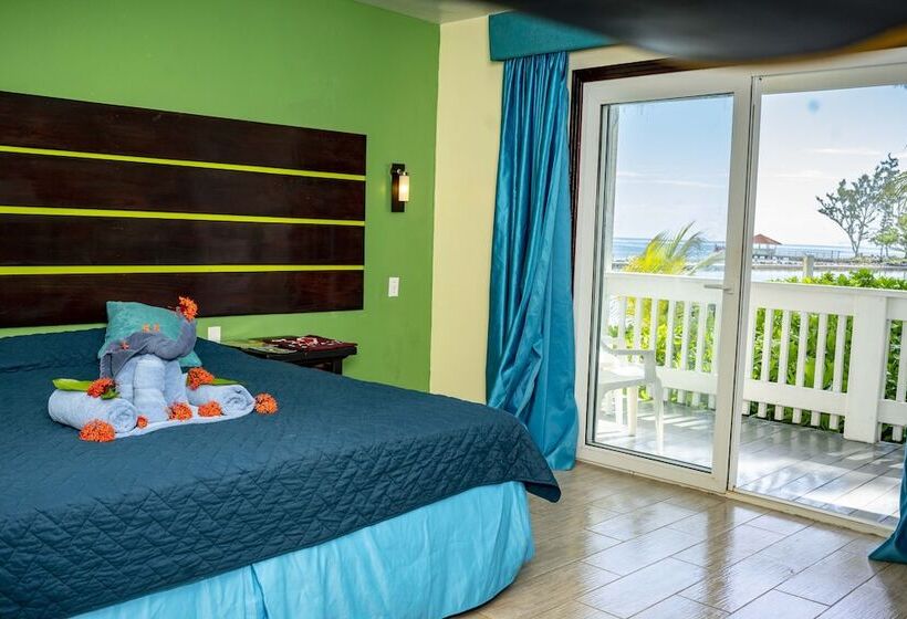 اتاق استاندارد با تخت بزرگ, Fantasy Island Beach Resort And Marina All Inclusive