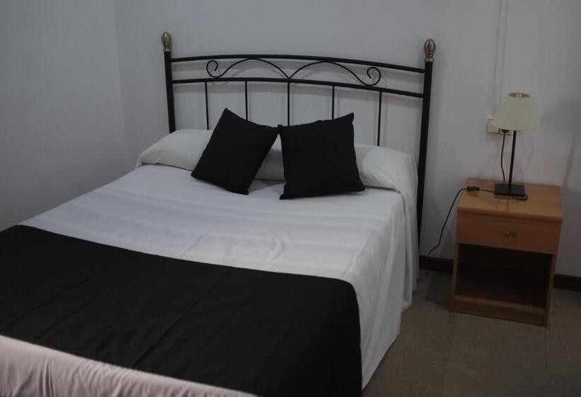 스탠다드 룸, Hostal Europa