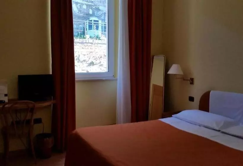 اتاق استاندارد, Albergo Italia