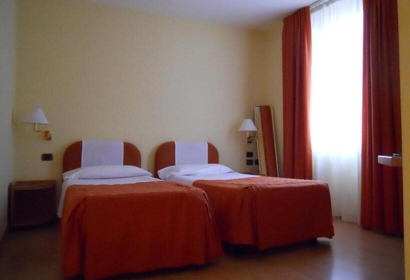 스탠다드 룸, Albergo Italia