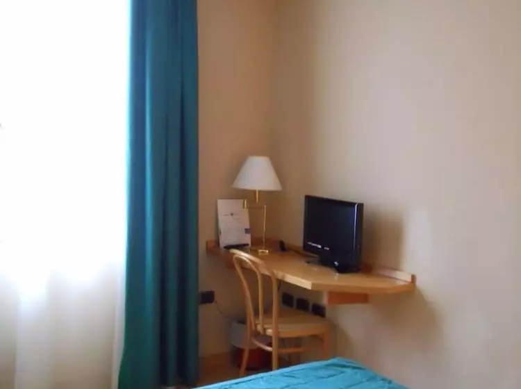 اتاق استاندارد یک نفره, Albergo Italia