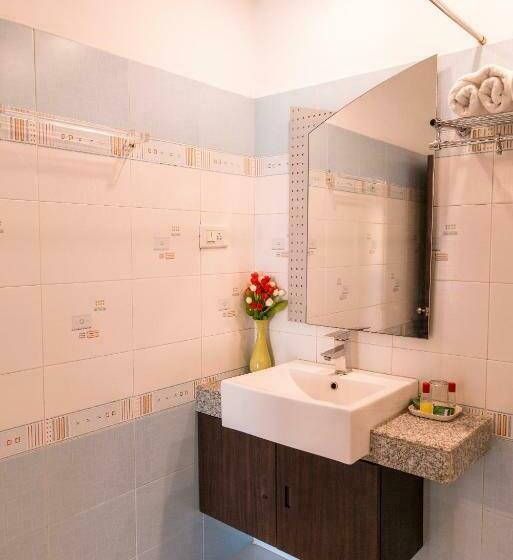 ファミリールーム, Buddha