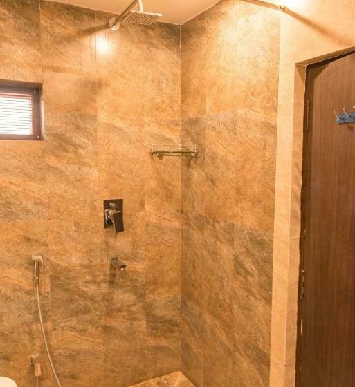 ファミリールーム, Buddha