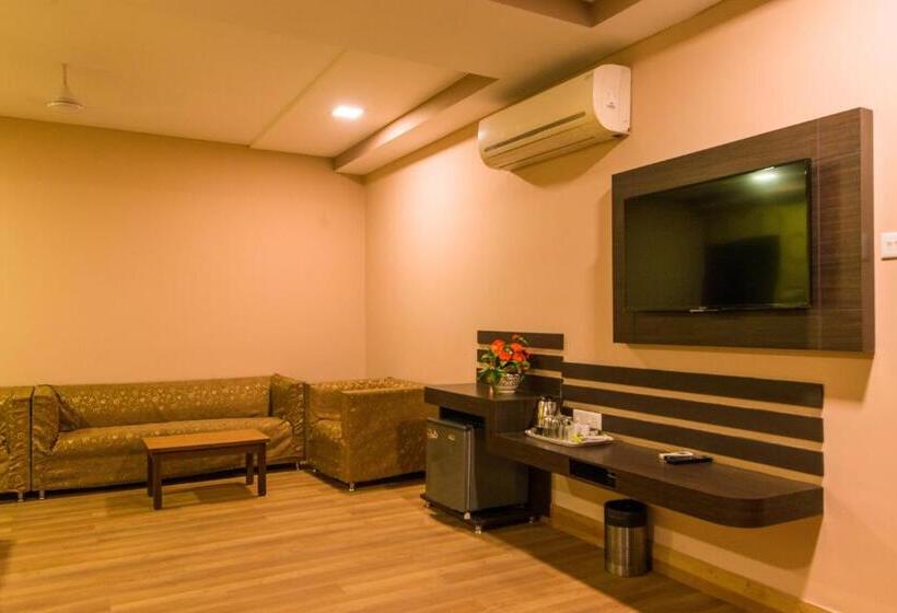 ファミリールーム, Buddha