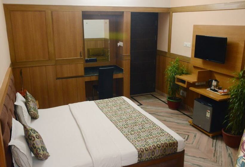 デラックスルーム, Buddha