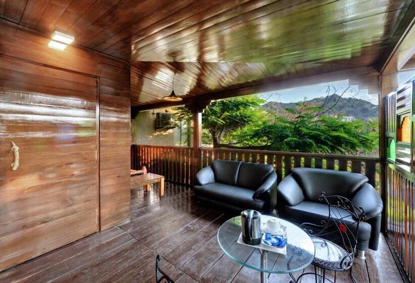 Номер Стандарт с Балконом, Chacha Inn  The Garden Retreat