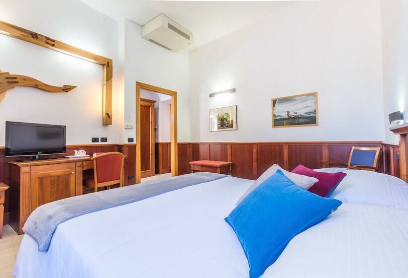 Номер Стандарт, Duomo