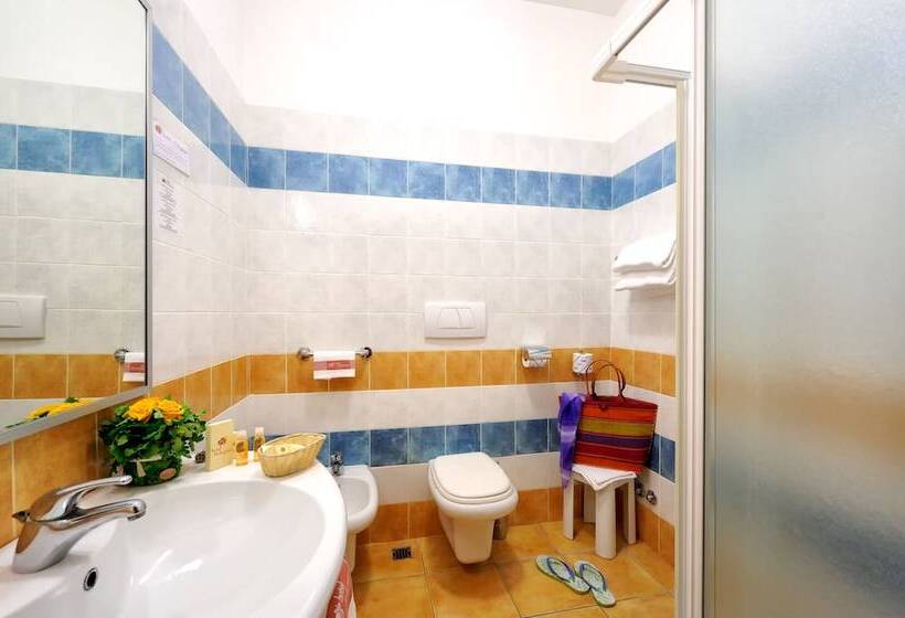 스탠다드 룸, I Melograni