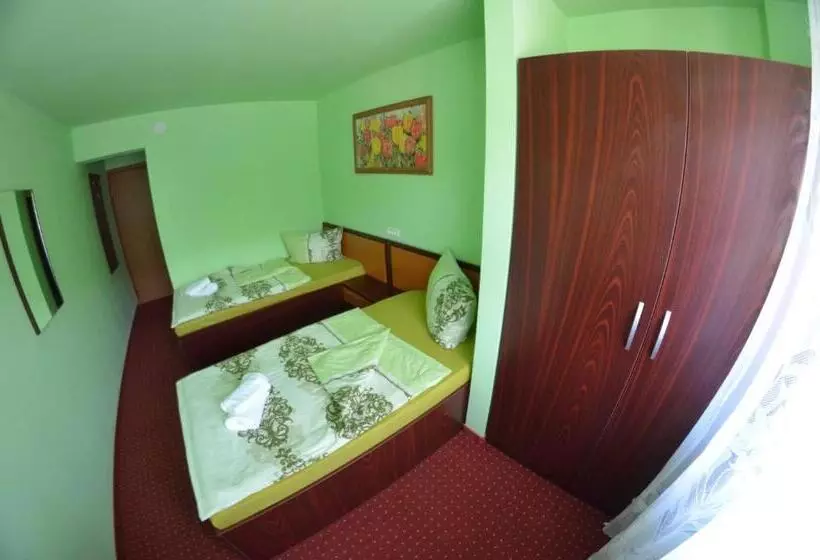 Chambre Standard avec Balcon, Le Baron
