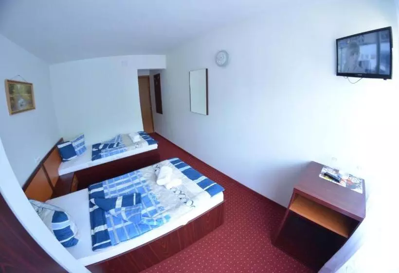 Chambre Standard avec Balcon, Le Baron