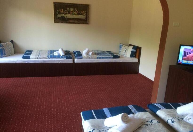 Suite com Varanda, Le Baron